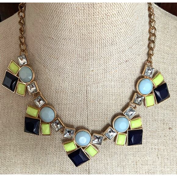 Chunky Statement Necklace With Gemstone Clusters Blue Yellow Black - Picture 3 of 10